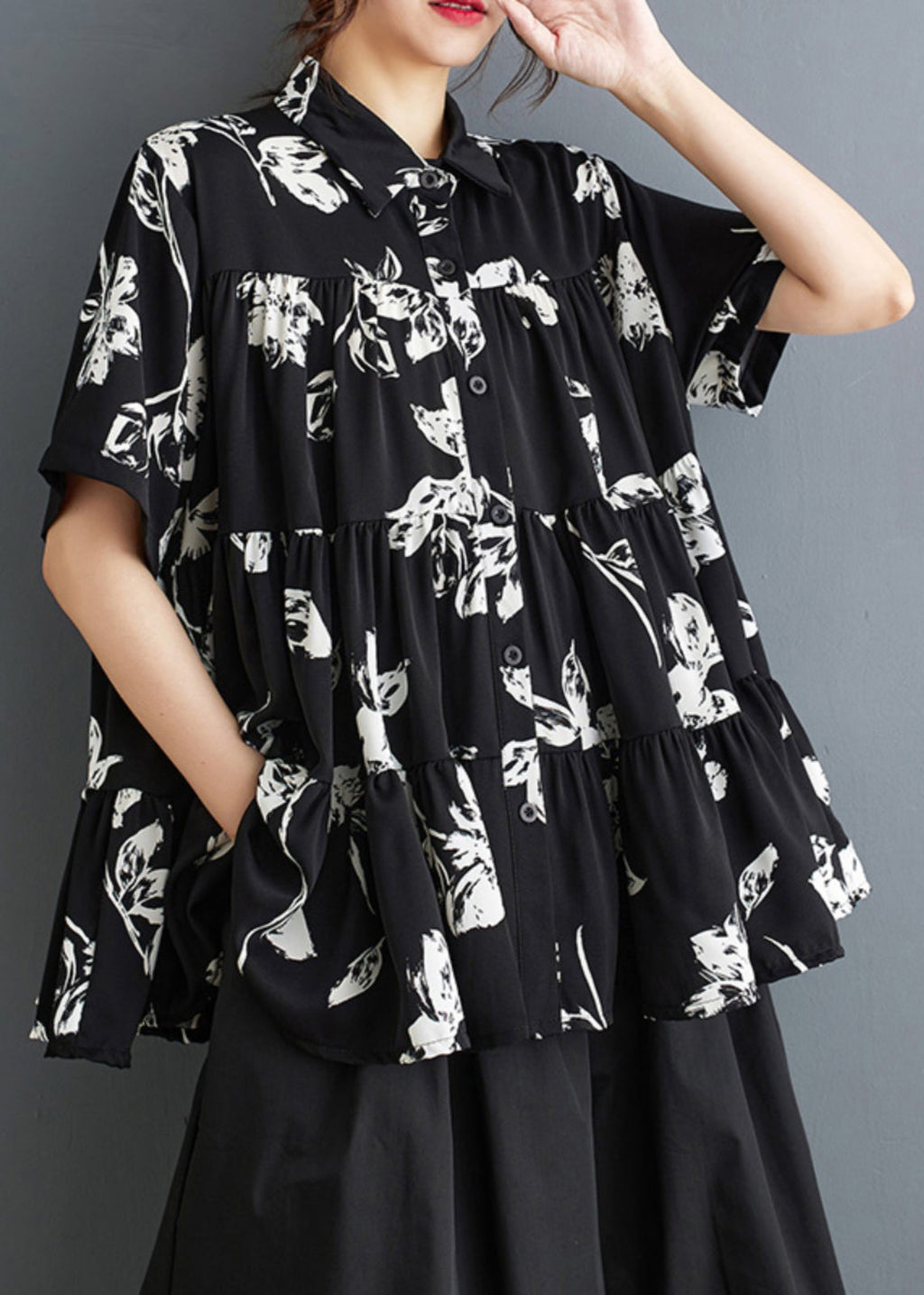 Beautifully Finished Top in a Timeless Design