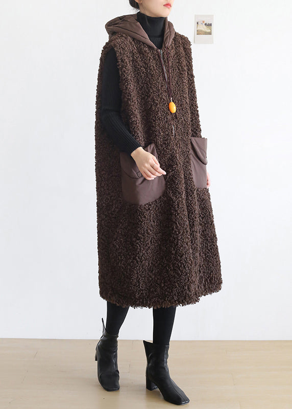 Beautifully Finished Coat in a Timeless Design