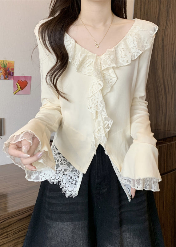 Well Tailored Shirt with a Graceful Silhouette