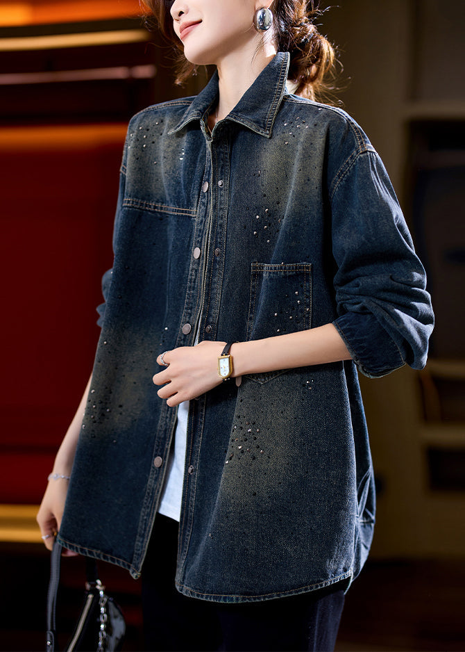 Classic Vintage Coat with a Flattering Fit