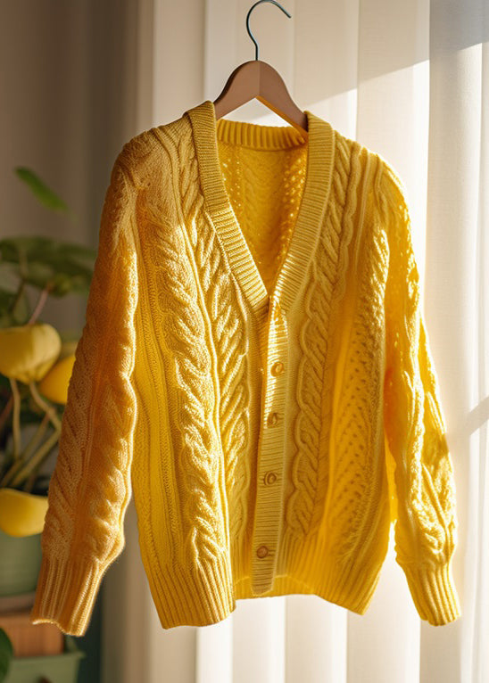 Gracefully Styled Cardigan for Any Occasion