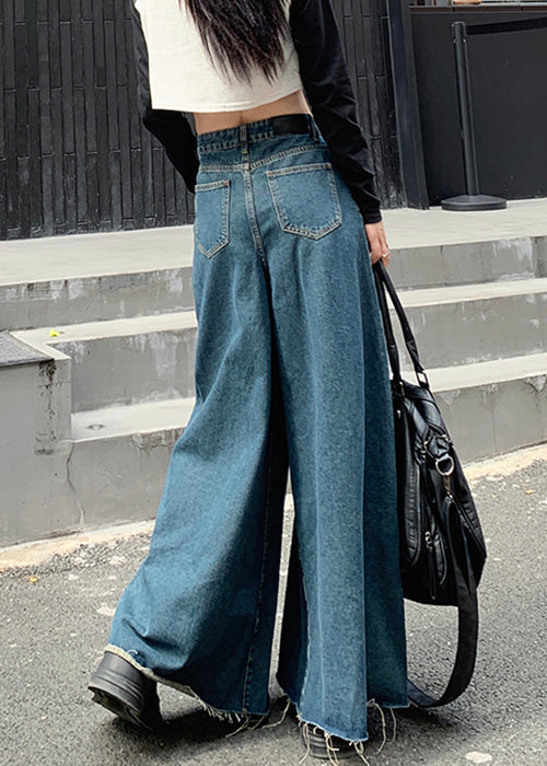 Classic Vintage Pants with a Flattering Fit