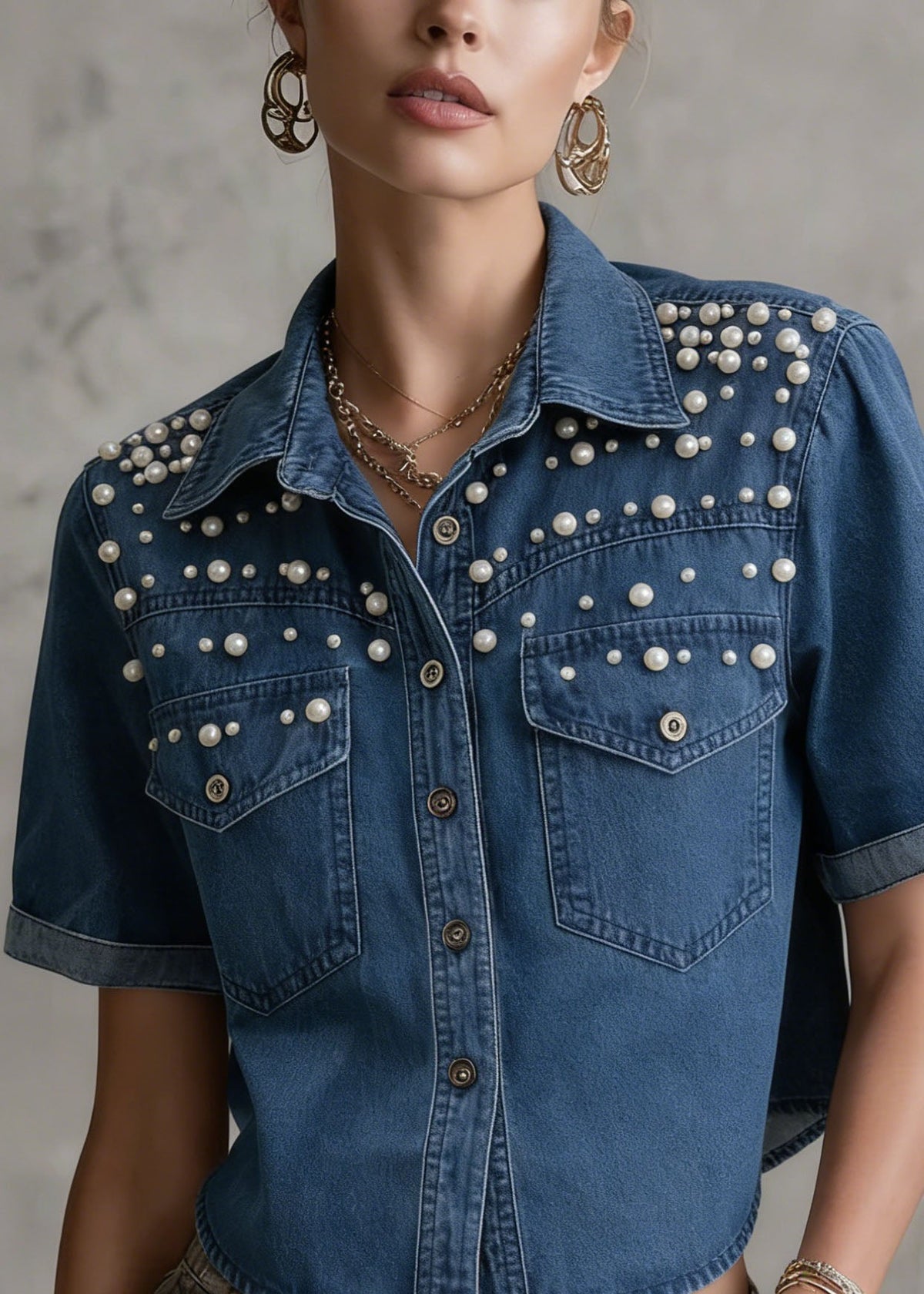 Sophisticated Shirt with a Clean Classic Look