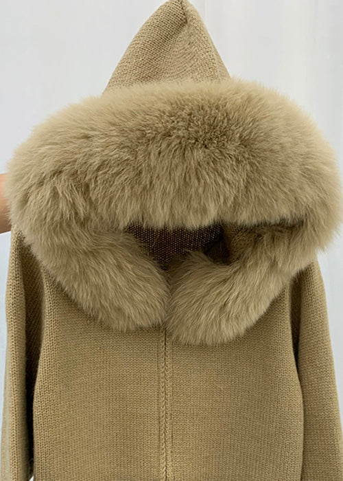 Elegantly Styled Coat for Everyday Wear
