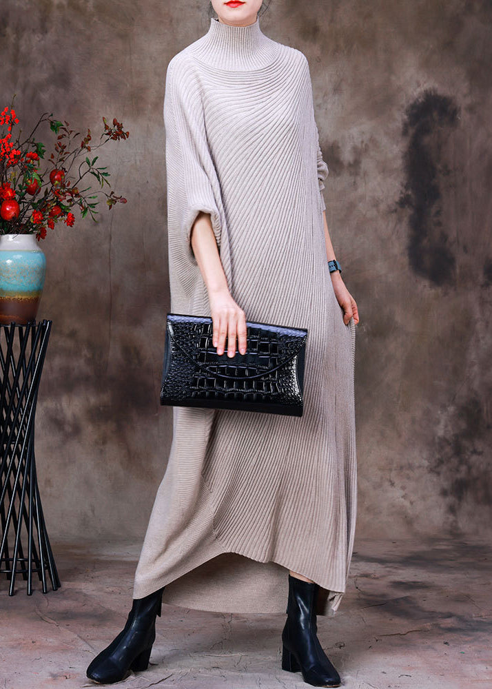 Effortlessly Elegant Sweater with a Timeless Design