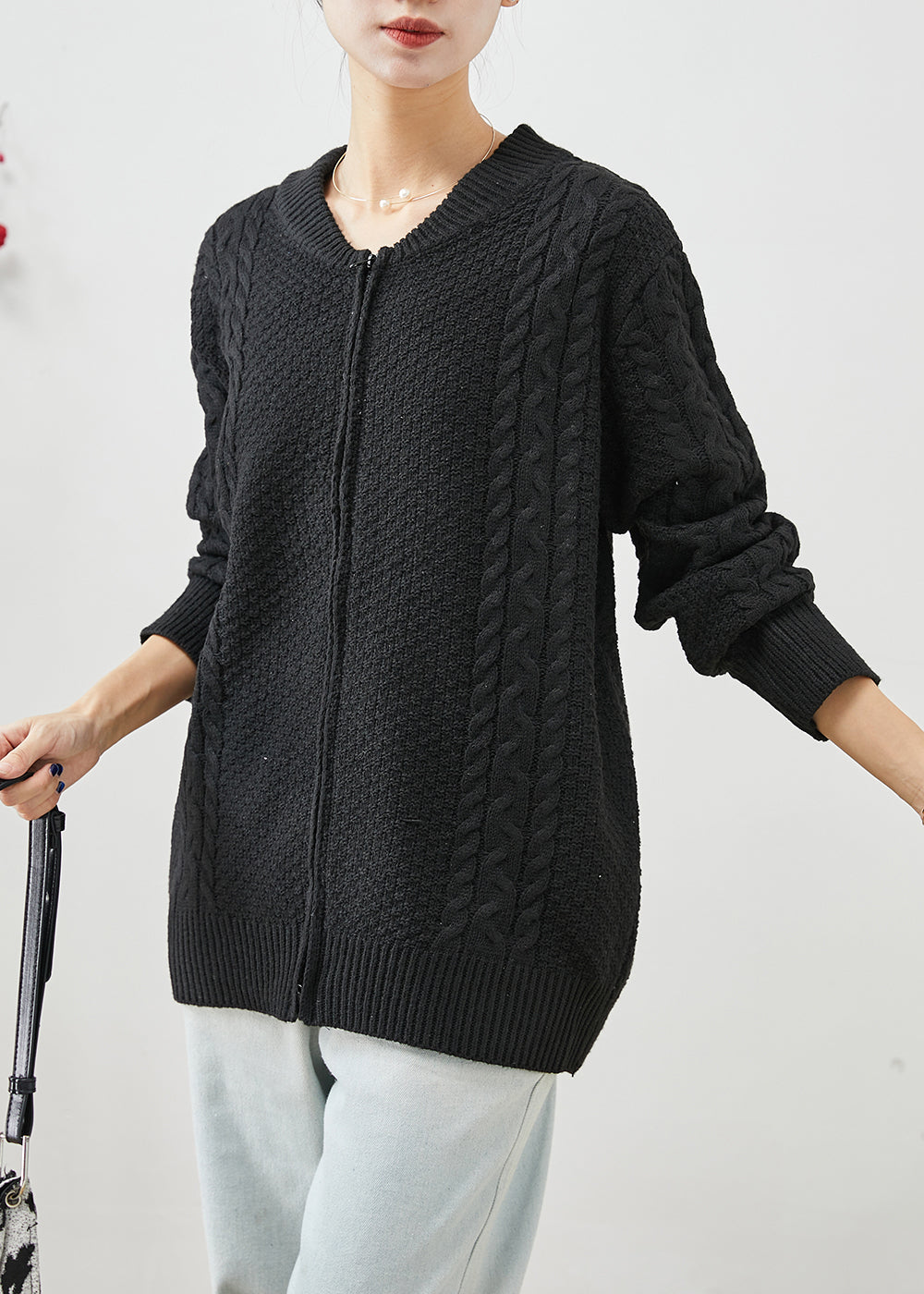 Well Tailored Coat with a Graceful Silhouette