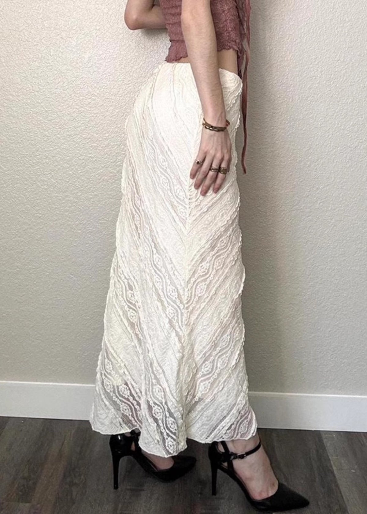 Gracefully Styled Garment for Any Occasion