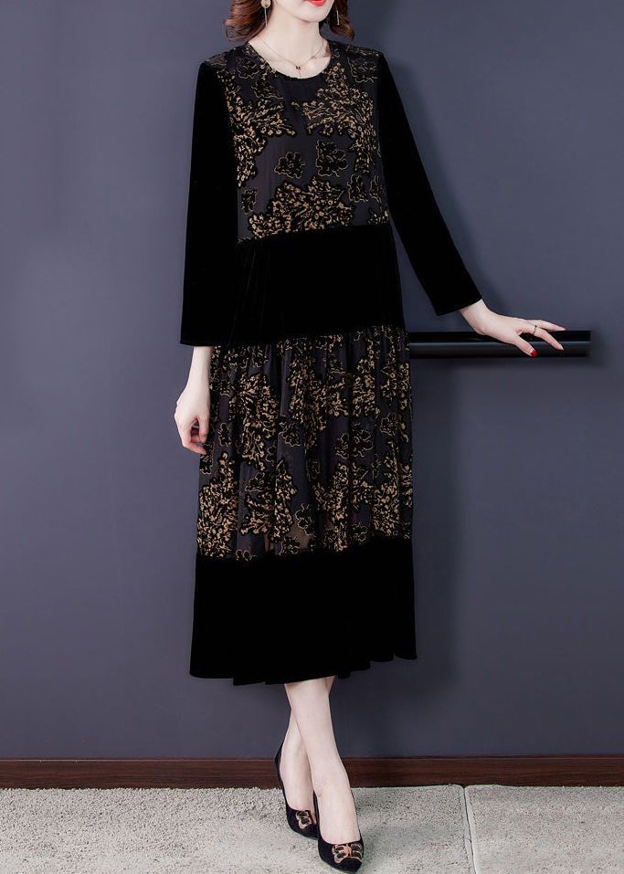 Sophisticated Dress with a Clean Classic Look
