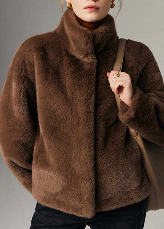 Classic Vintage & Enduringly Stylish Coat