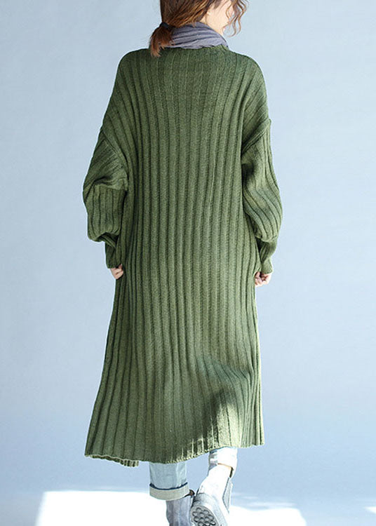 Beautifully Finished Sweater in a Timeless Design