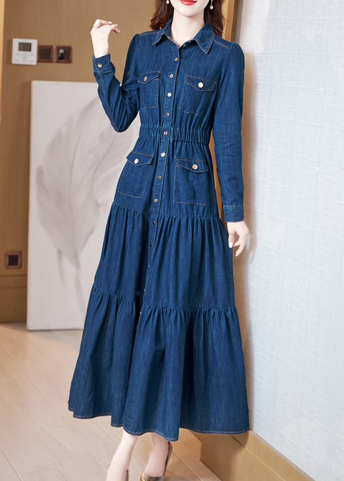 Classic Vintage Dress with a Flattering Fit