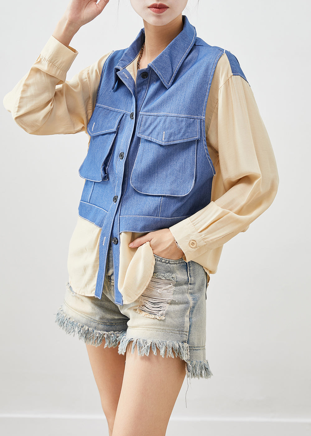 Classic Vintage Shirt with a Flattering Fit