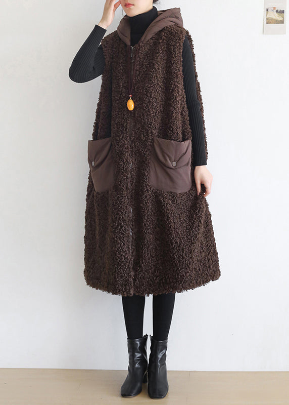 Beautifully Finished Coat in a Timeless Design