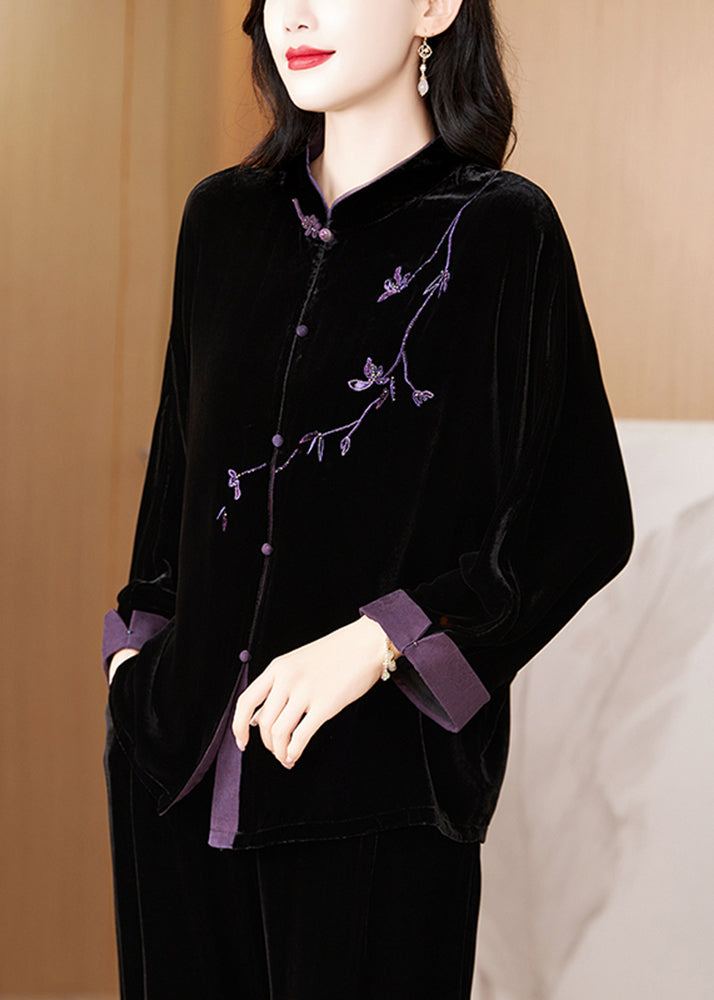 Classic Vintage & Enduringly Stylish Coat