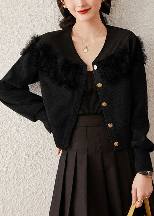 Effortlessly Elegant Coat with a Timeless Design