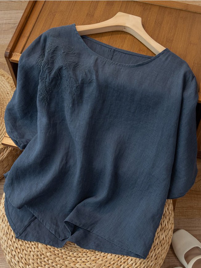 Polished Blouse with an Effortless Classic Look