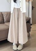 Sophisticated Pants with a Clean Classic Look