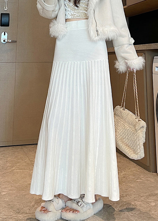 Effortlessly Elegant Garment with a Timeless Design