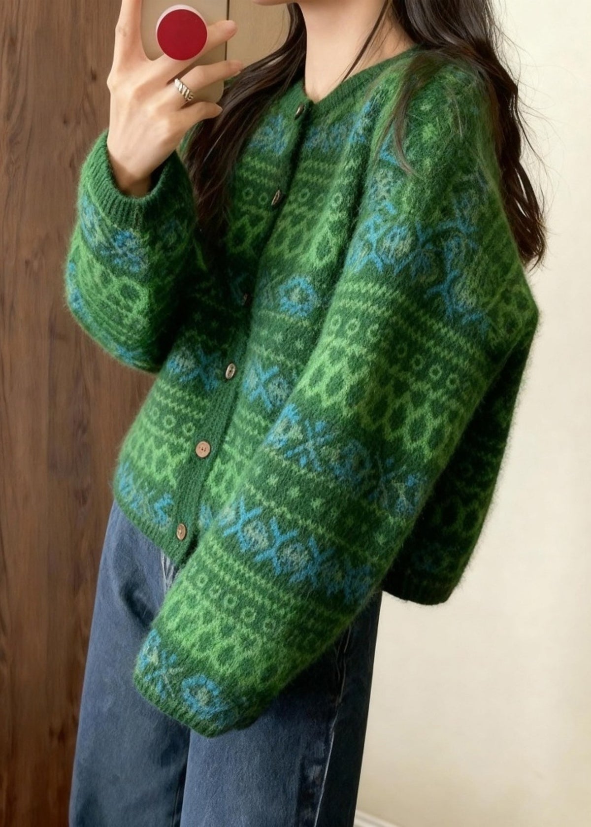 Classic Vintage & Enduringly Stylish Cardigan