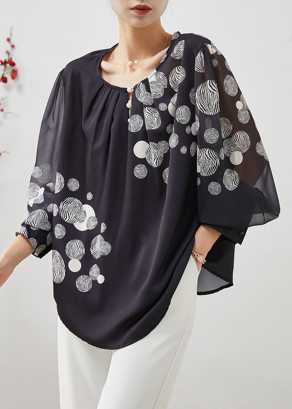 Classic Vintage Top with a Flattering Fit