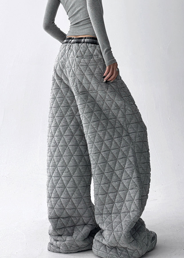Beautifully Finished Pants in a Timeless Design