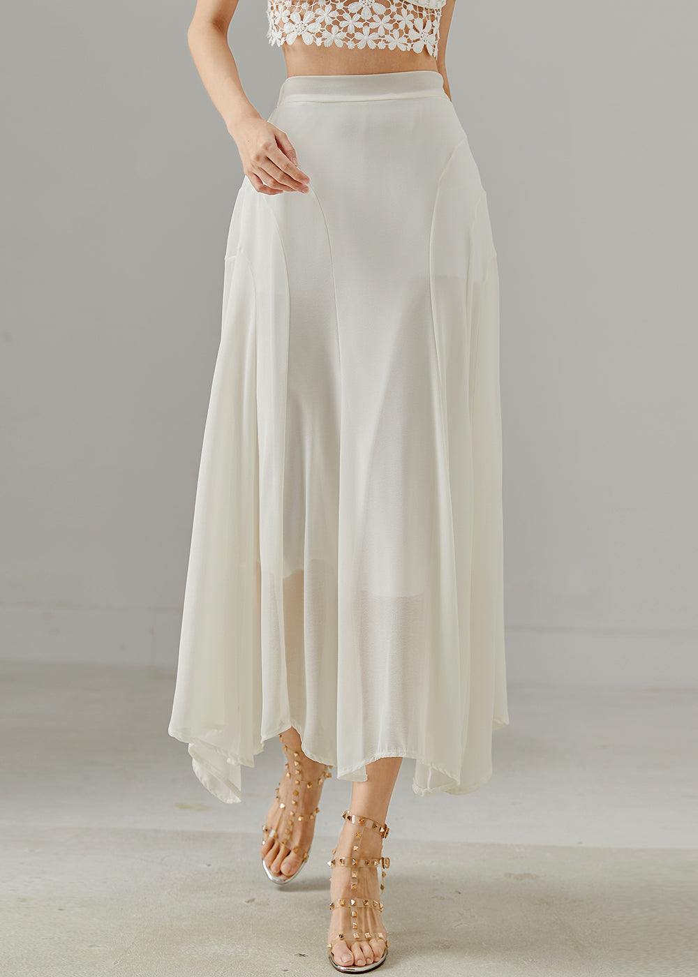 Beautifully Crafted Garment in a Classic Style