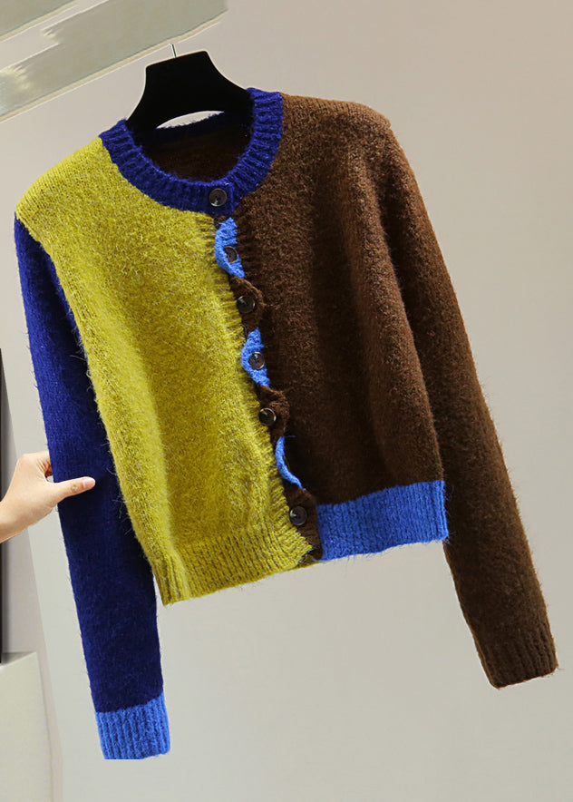 Beautifully Crafted Sweater in a Classic Style