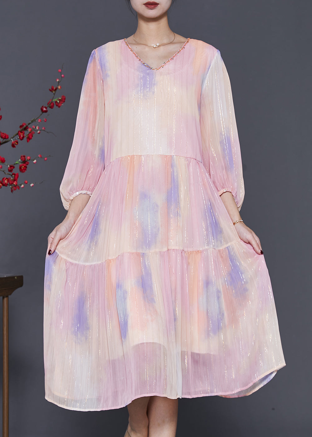 Beautifully Finished Dress in a Timeless Design