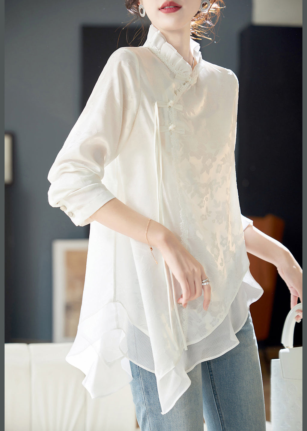 Sophisticated Shirt with a Clean Classic Look