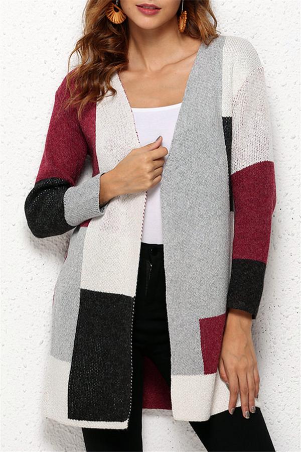 Effortlessly Elegant Cardigan with a Timeless Design