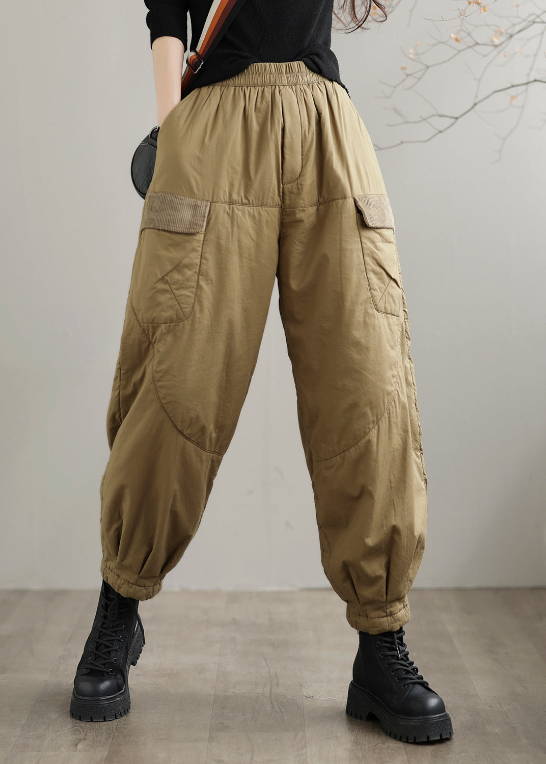 Well Tailored Pants with a Graceful Silhouette