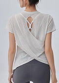 Well Tailored Top with a Graceful Silhouette