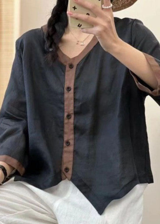 Classic Vintage Shirt with a Flattering Fit
