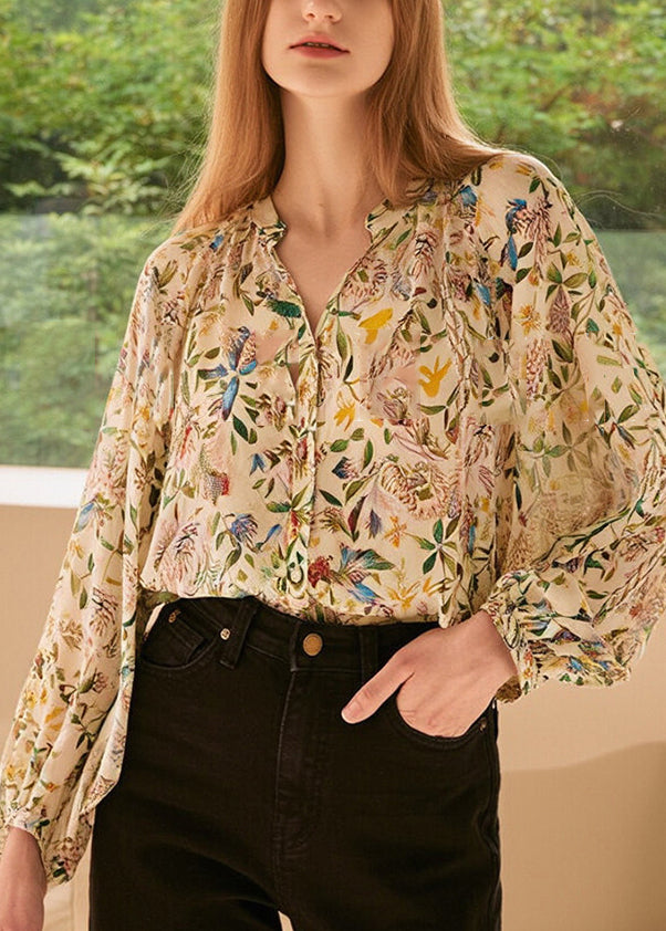 Well Tailored Shirt with a Graceful Silhouette