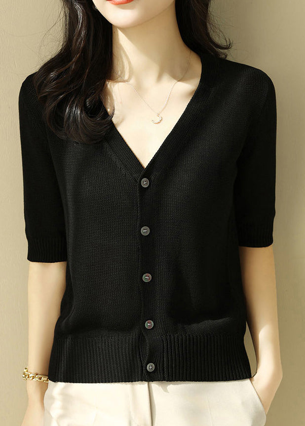 Well Tailored Shirt with a Graceful Silhouette