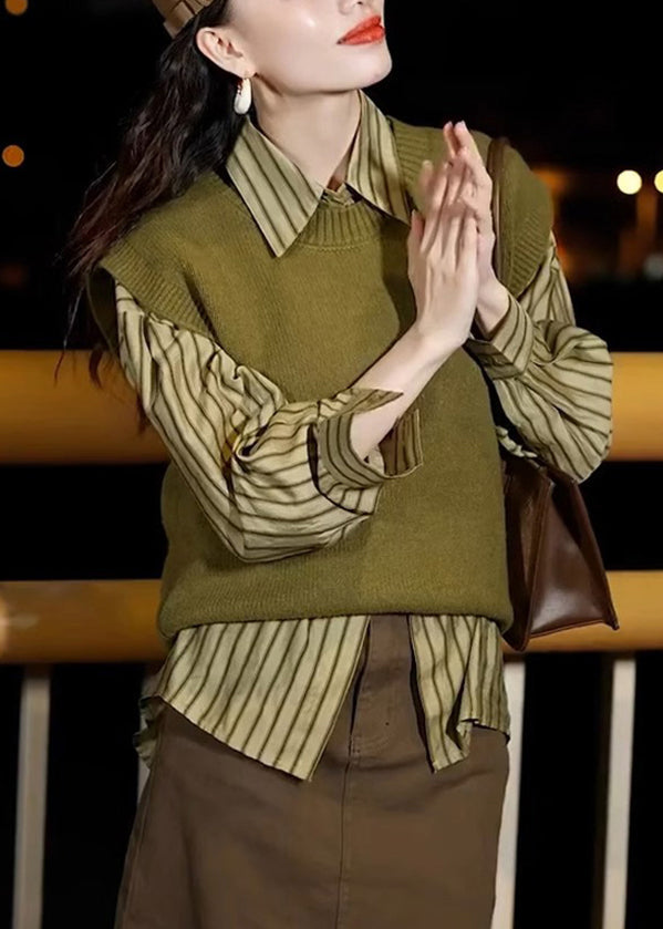 Effortlessly Elegant Coat with a Timeless Design
