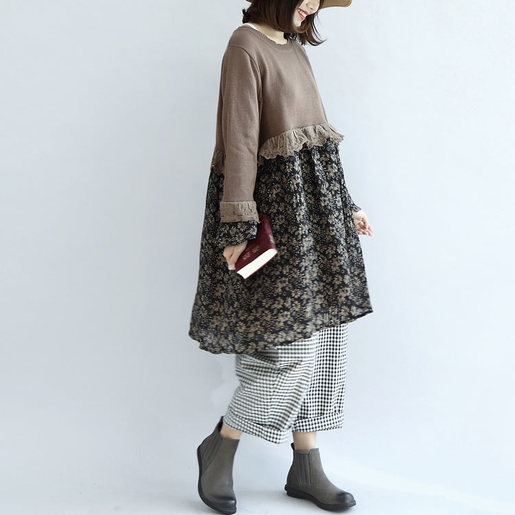 Classic Vintage Sweater with a Flattering Fit