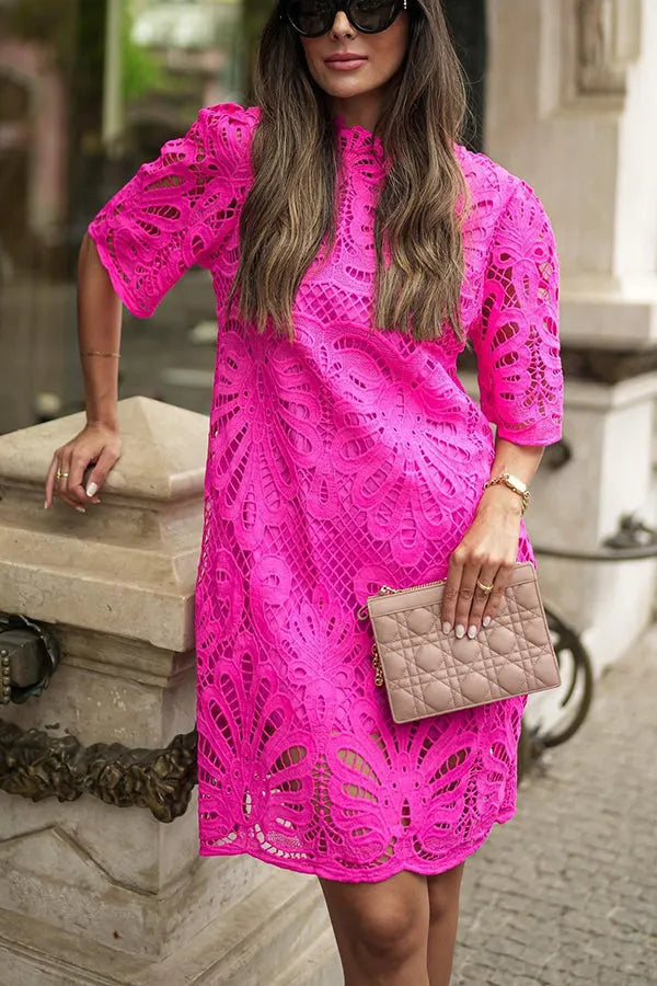 Effortlessly Elegant Dress with a Timeless Design