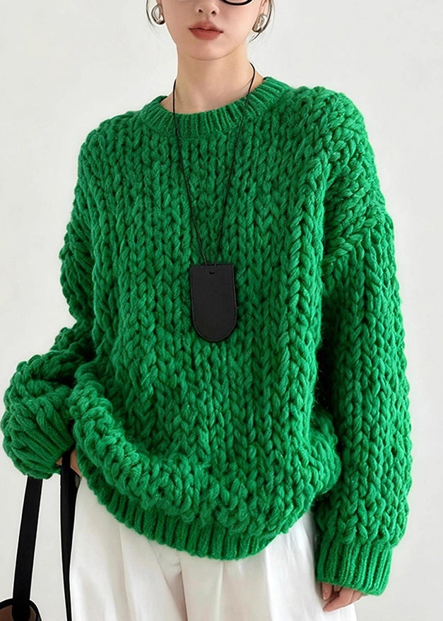 Classic Vintage Sweater with a Flattering Fit
