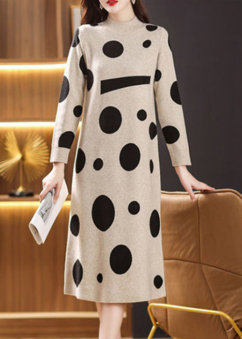 Effortlessly Elegant Sweater with a Timeless Design
