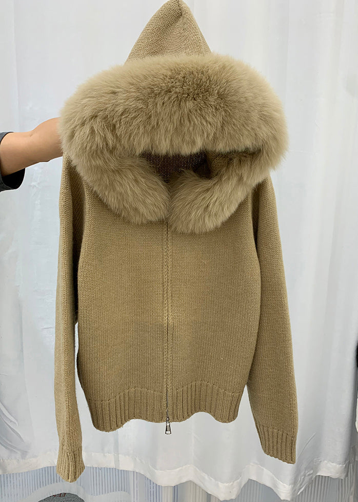 Elegantly Styled Coat for Everyday Wear