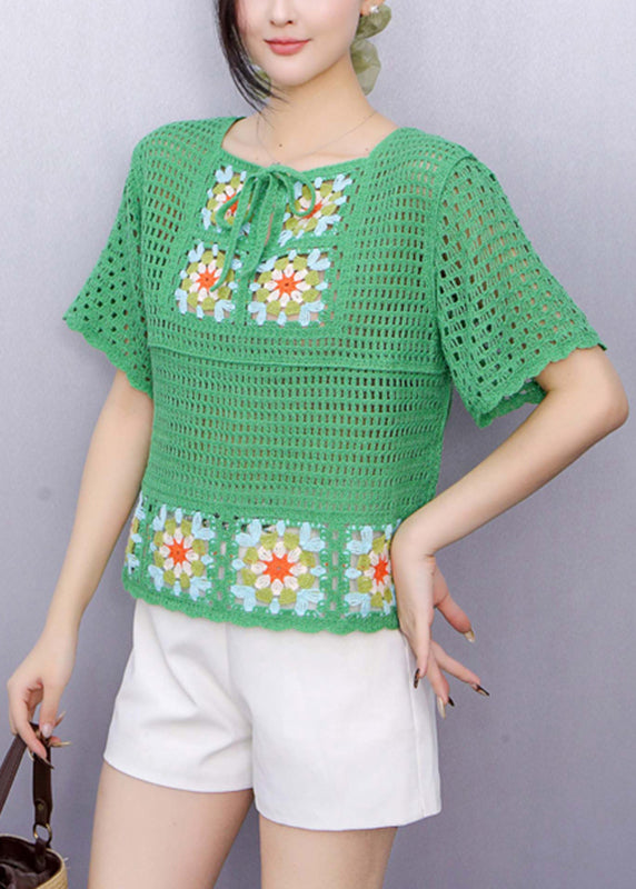 Polished Top with an Effortless Classic Look