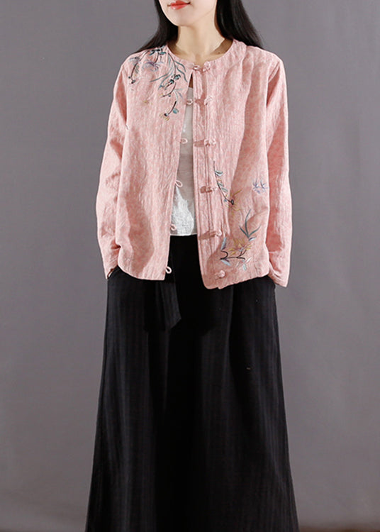 Well Tailored Coat with a Graceful Silhouette