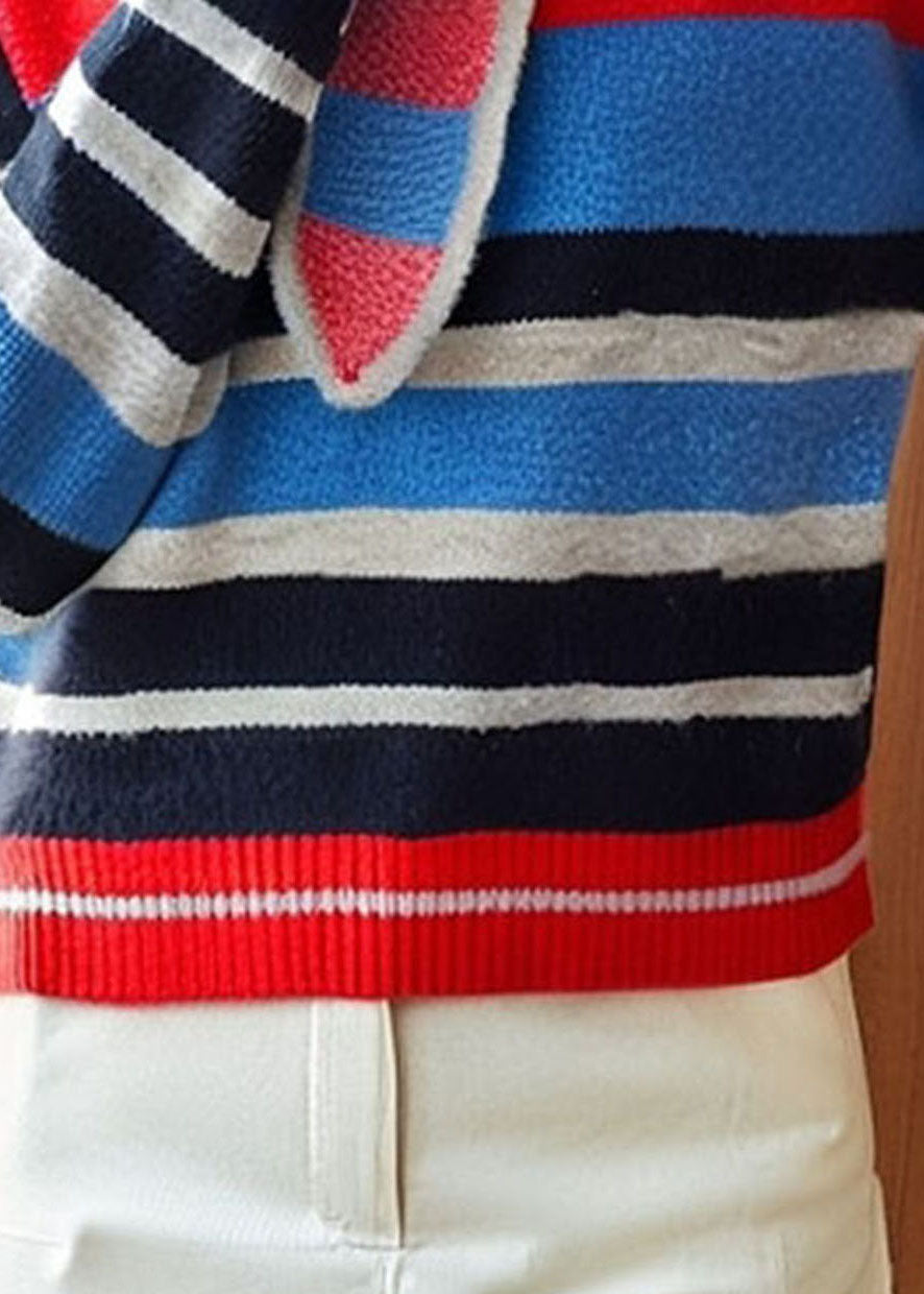 Gracefully Styled Sweater for Any Occasion