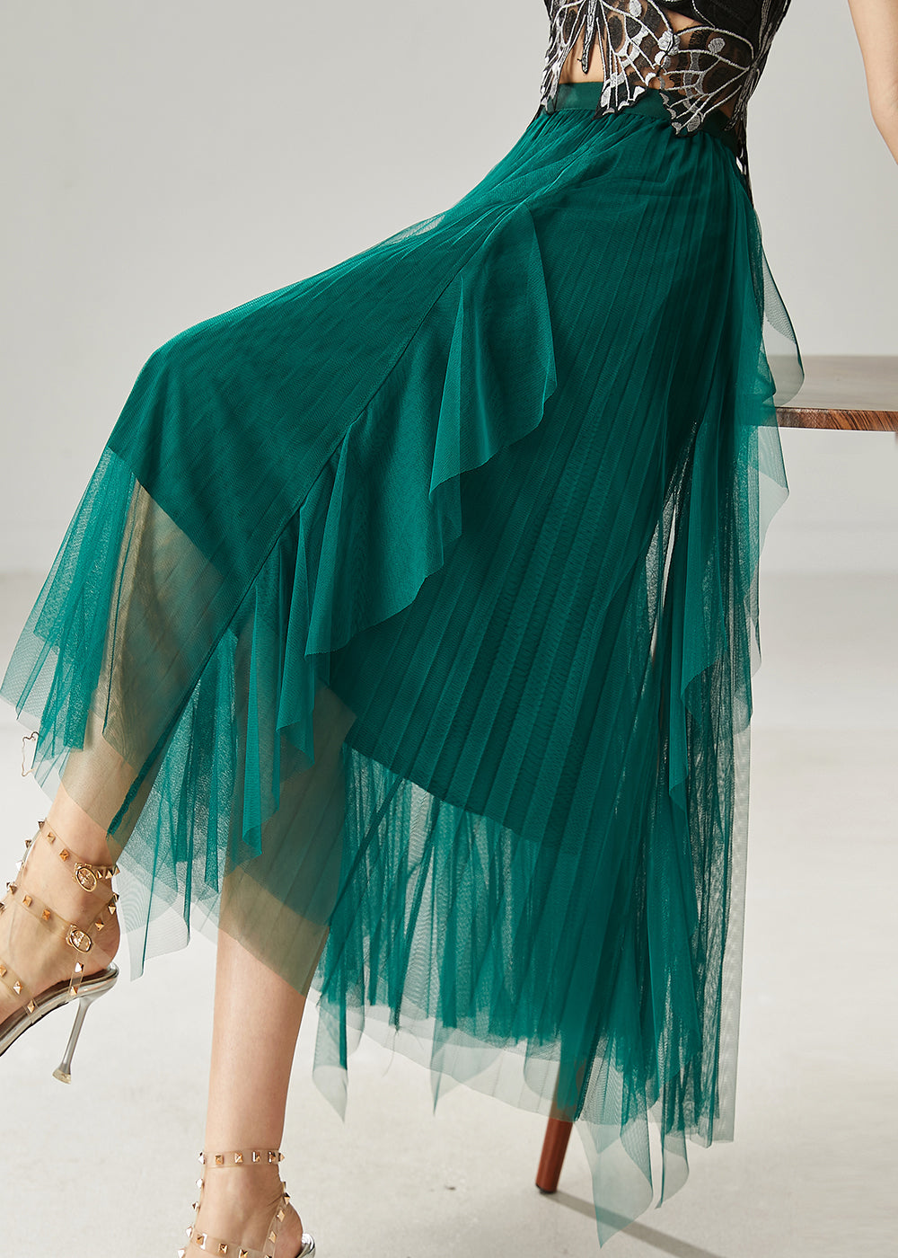 Beautifully Finished Garment in a Timeless Design