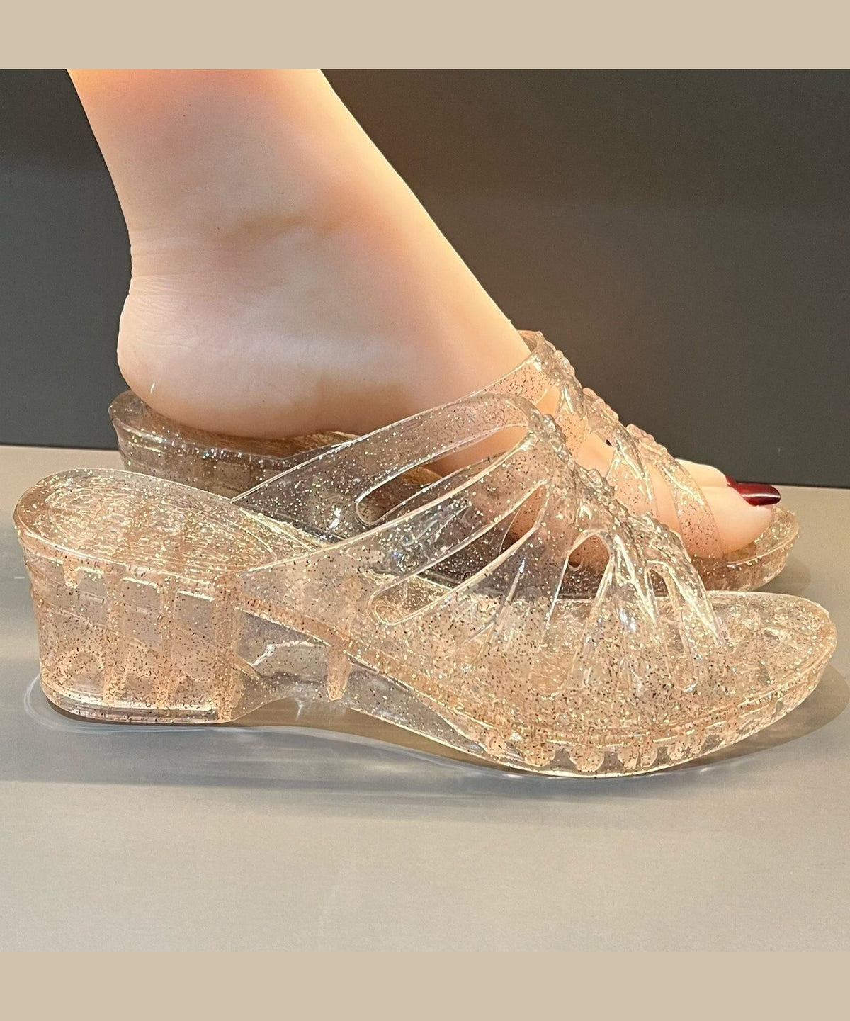 Chic Orthopedic Sandals with Unique Design