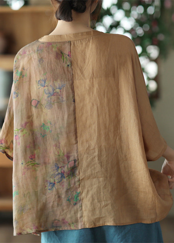 Classic Vintage Shirt with a Flattering Fit