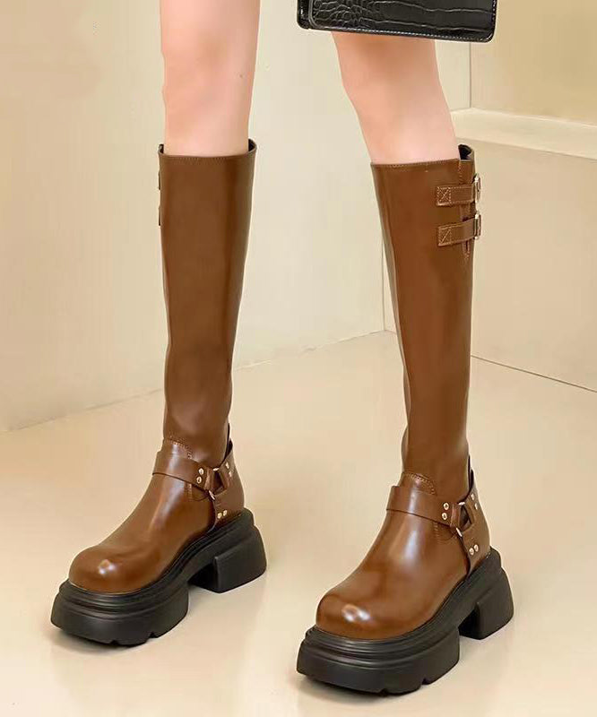 Graceful Orthopedic Boots for Modern Look