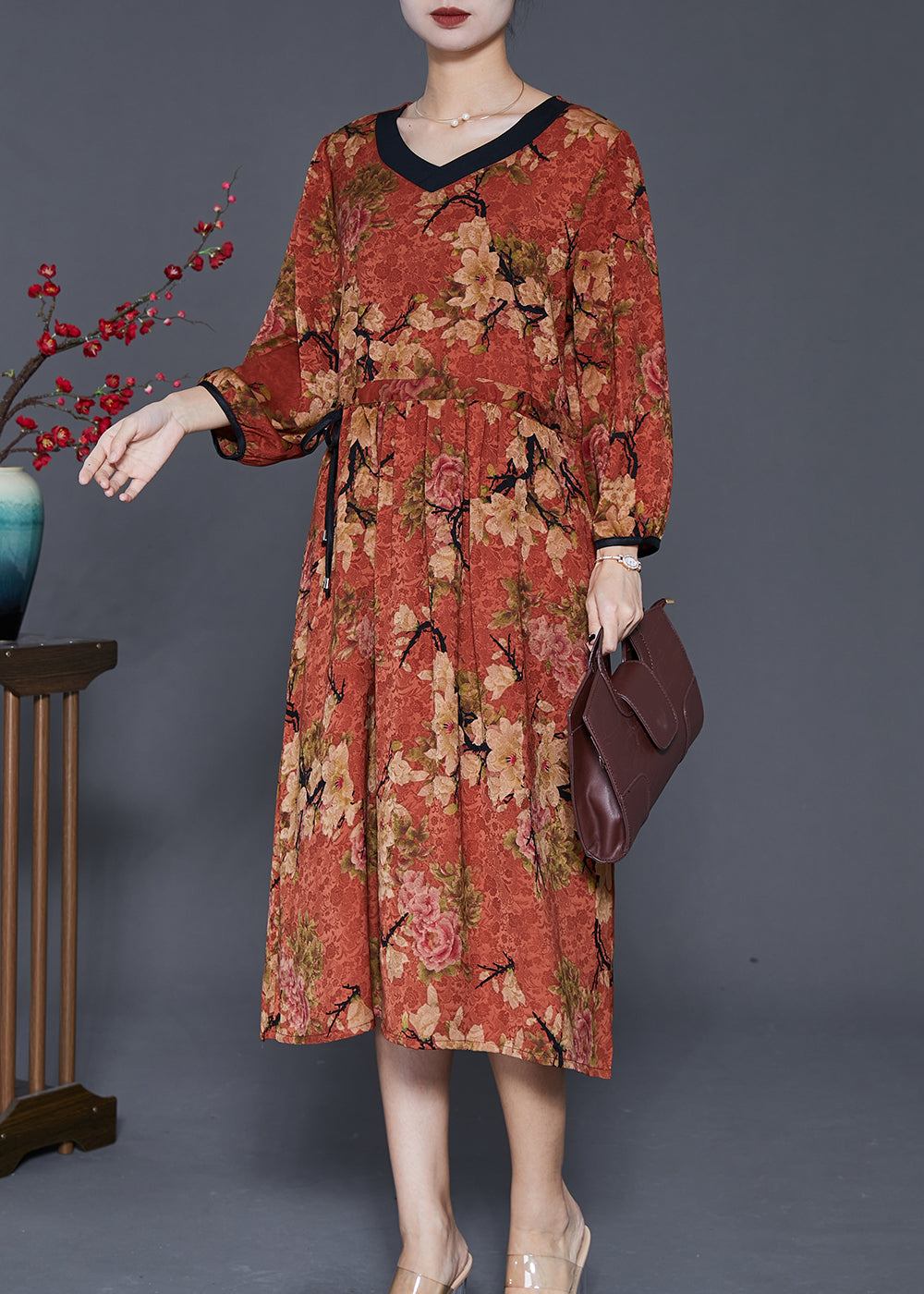 Classic Vintage Dress with a Flattering Fit