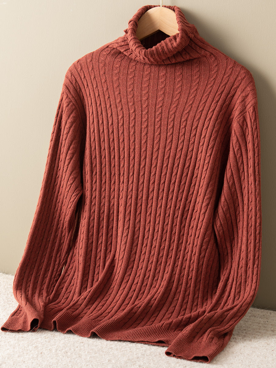 Classic Vintage Sweater with a Flattering Fit